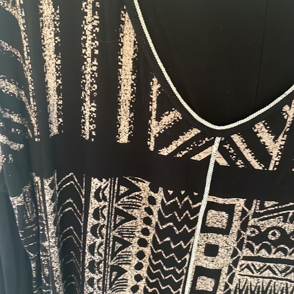 Large Aztec Top - Picture 3 of 3